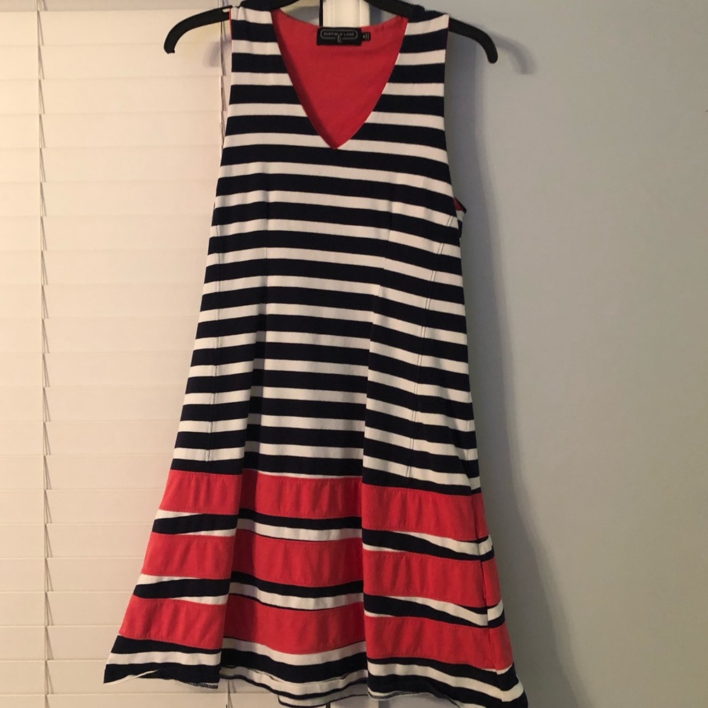Sleeveless summer dress - striped